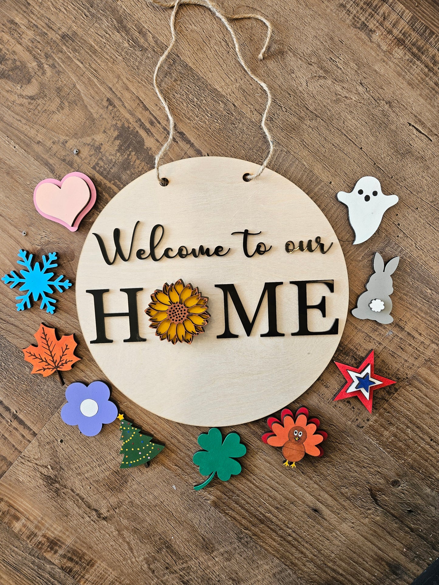 Interchangeable Welcome Sign